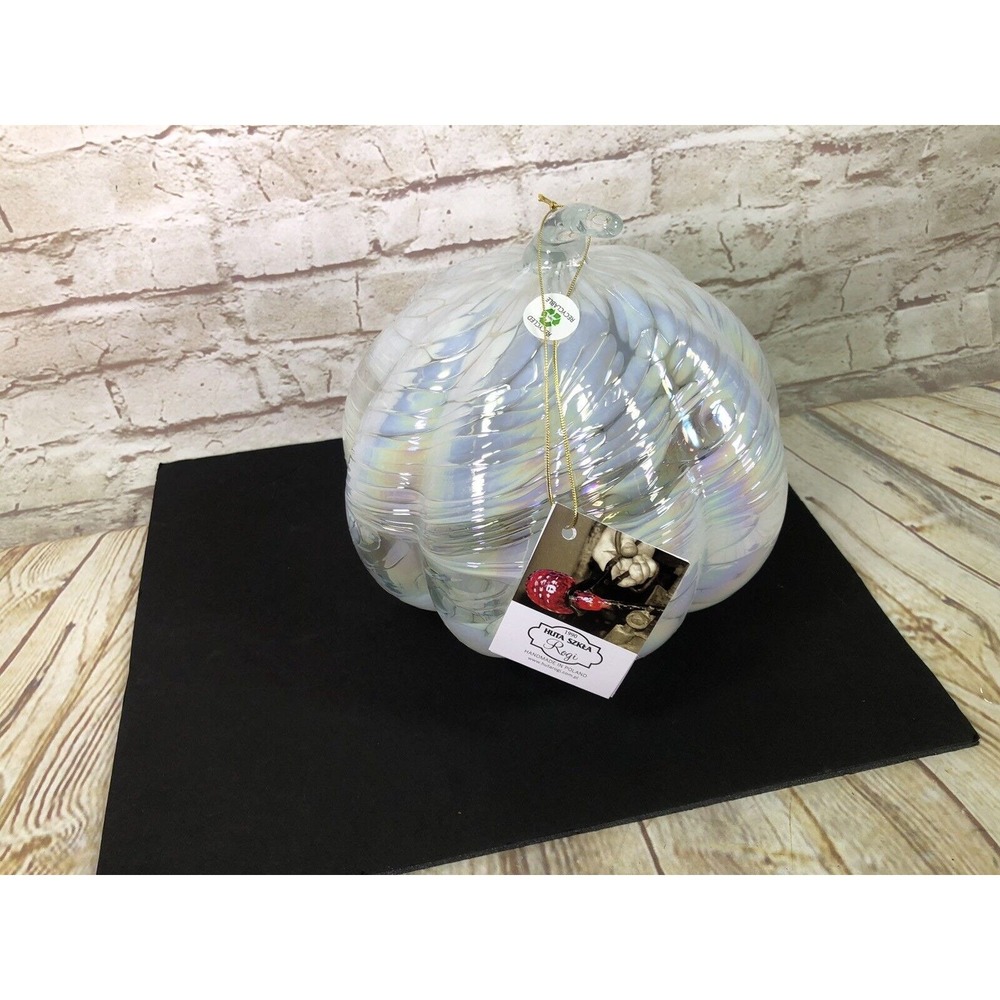Huta Szkea artisan studio hand blown in Poland iridescent glass pumpkin - Picture 3 of 9